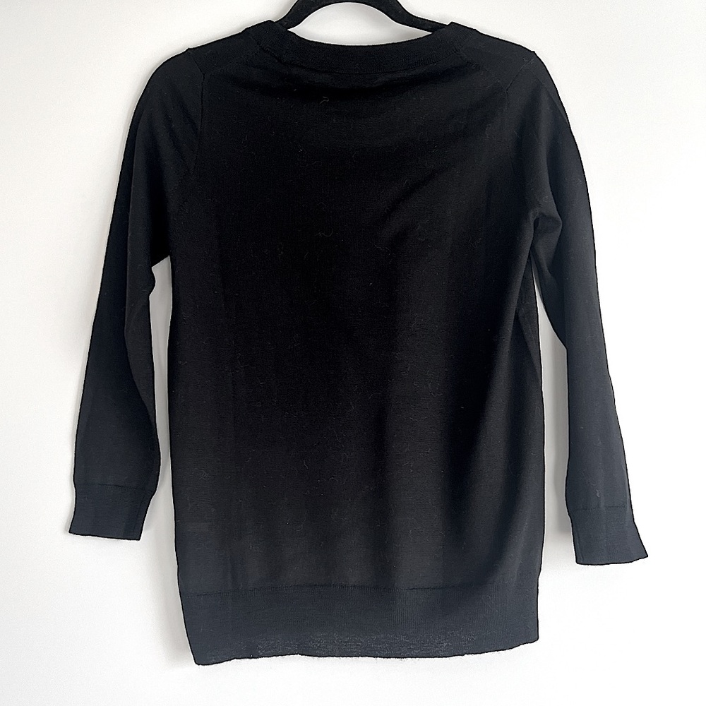 J. Crew Black Fitted Crewneck 3/4 sleeves Sweater in Merino Wool Size Small NWT - Picture 4 of 6